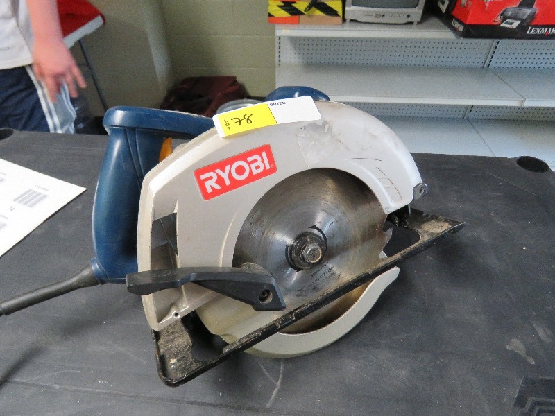 Ryobi Saw
