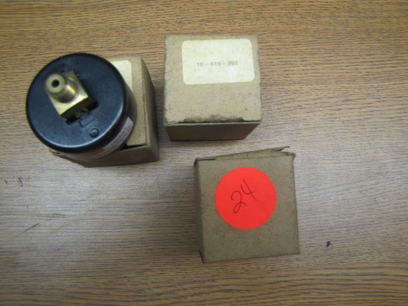 Air Tank Gauges