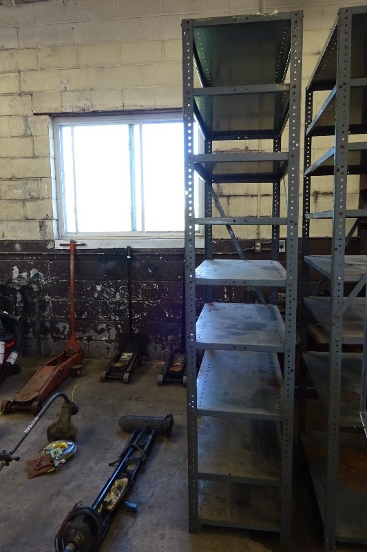lot 49 image: Metal Stand