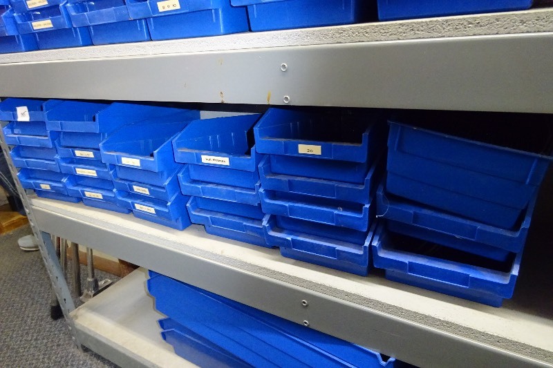 lot 145 image: Lot of plastic parts bins