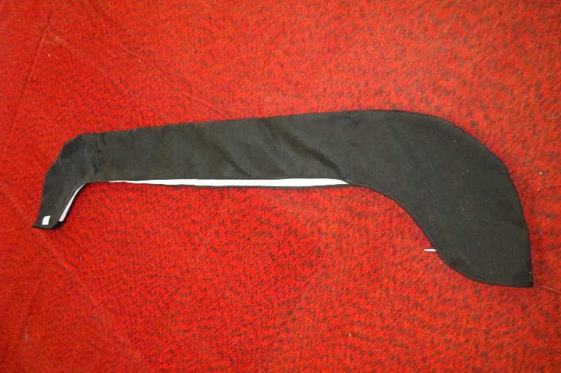 lot 160 image: Bimini boot cover