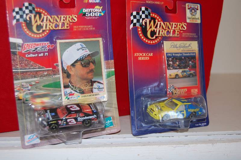 lot 33 image: Dale Earnhardt Collectable Cars