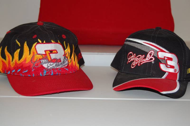 lot 52 image: Dale Earnhardt Hats