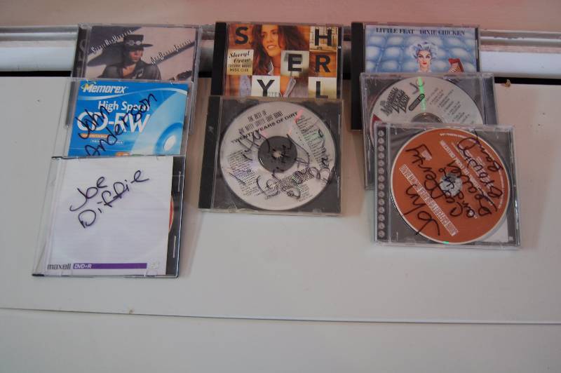 lot 54 image: Lot of 8 CDs