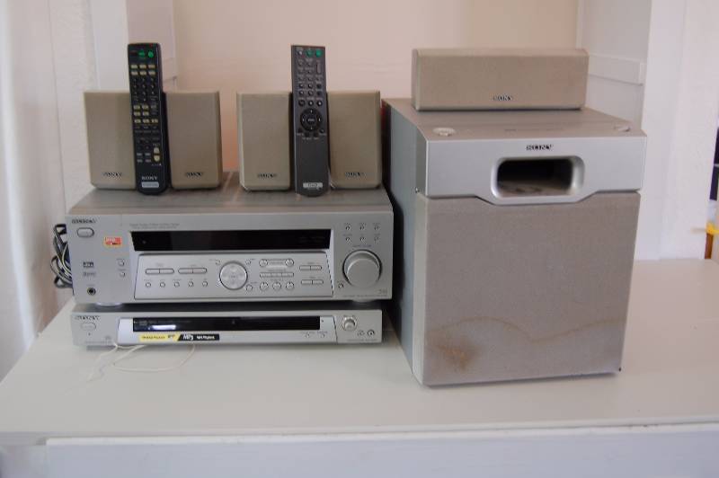 lot 60 image: Sony Home Entertainment System