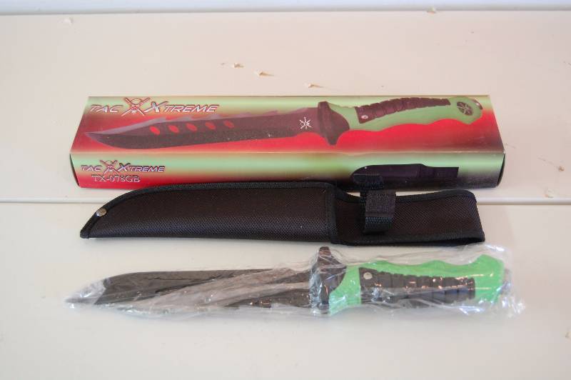 lot 97 image: Knife