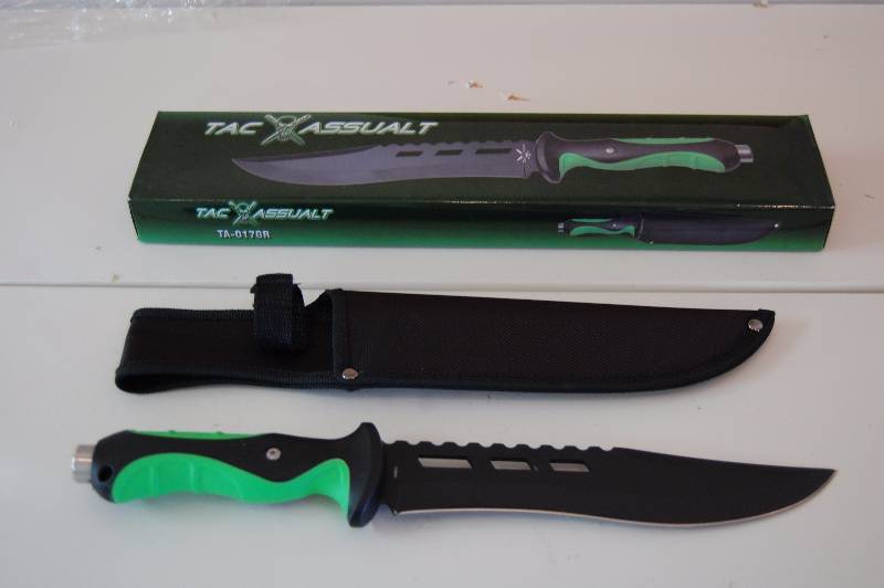 lot 98 image: Knife