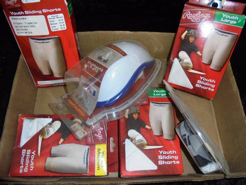 lot 22 image: Lot - Rawlings Sliding Shorts