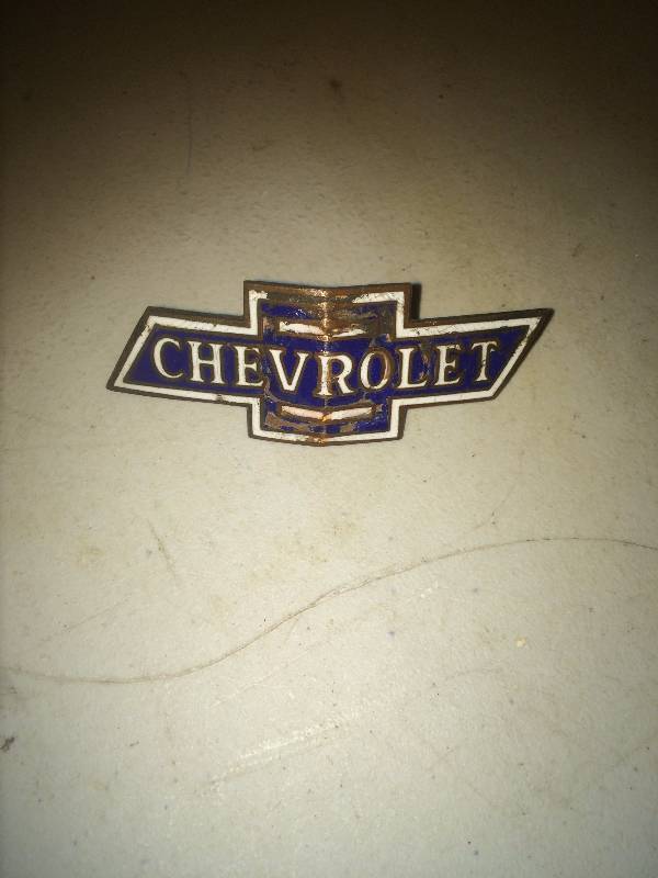 Chevrolet Hood Emblem
