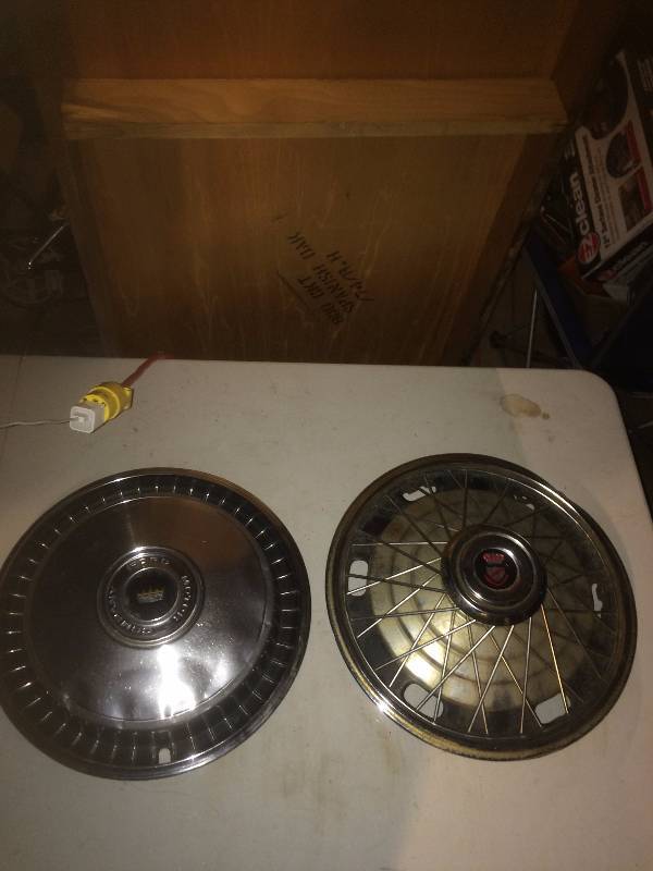 Pair of Hub Caps