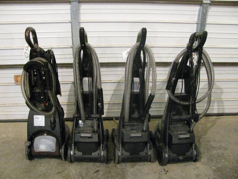 4 Vacuums for parts