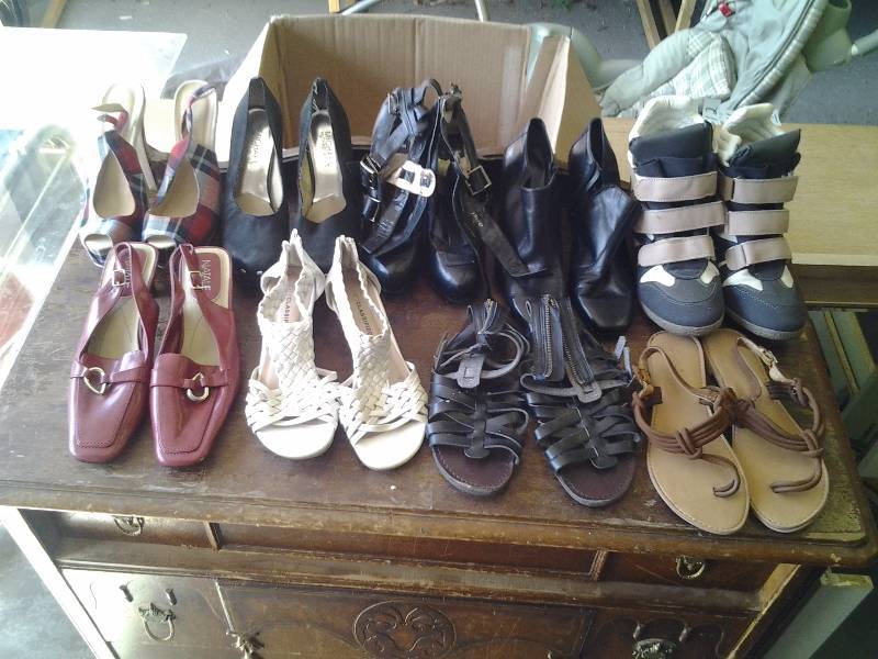 Large Lot Of Shoes, Boots, & Sandals Size 7-8