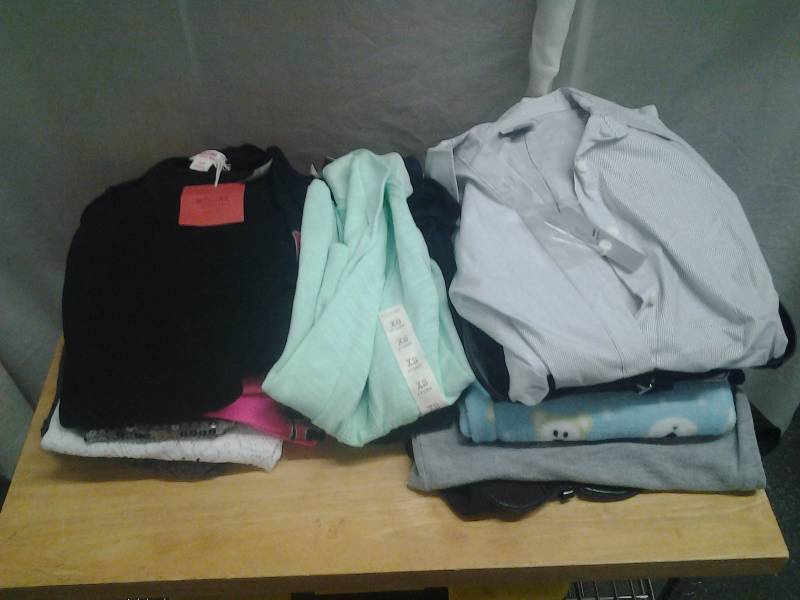 Box Lot Of Juniors Size Small 22 Piece Many With New Tags