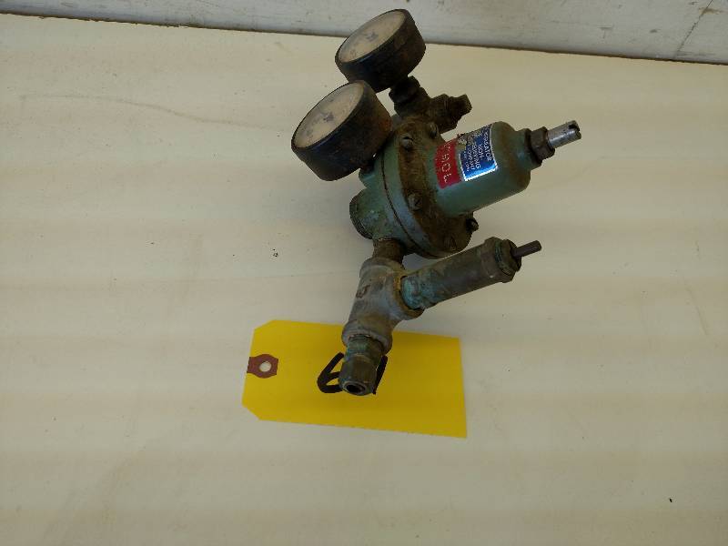 lot 61 image: Johnson R-130 Regulator...