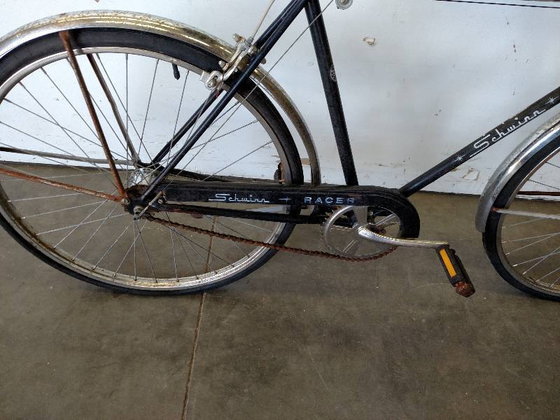 lot 64 image: Vintage Schwinn Racer, 26 3 Speed ...