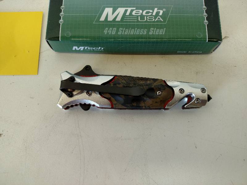 lot 86 image: M-Tech MT-547SC Lock Blade Rescue K...