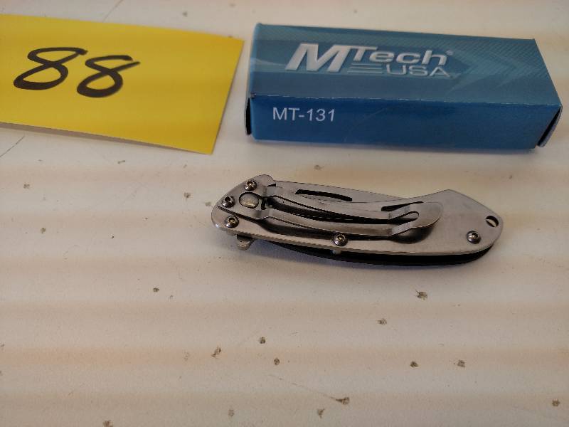 lot 88 image: M-Tech MT-131 Lock Blade Knife...