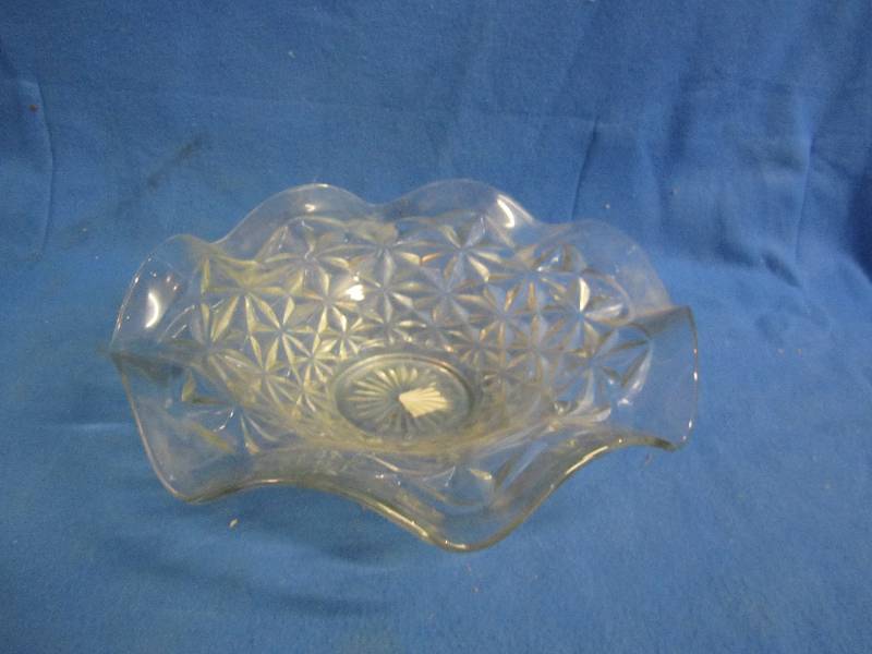 Serving bowl...