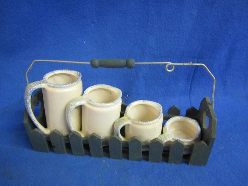 Wood holder for 14 - 1 cup dispens...