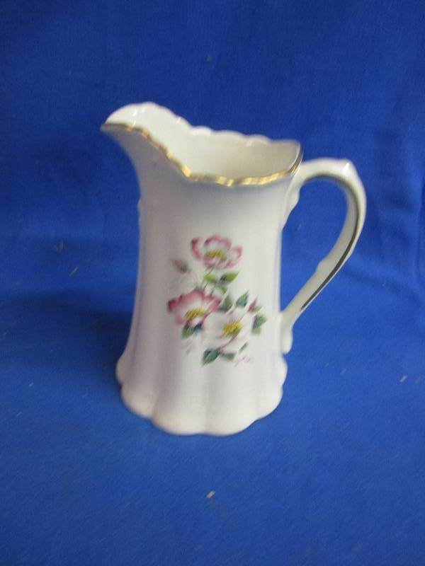 House of Webster flower vase...