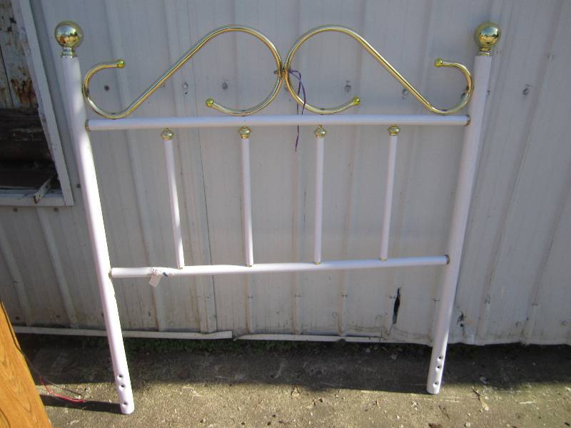 Headboard, twin size...