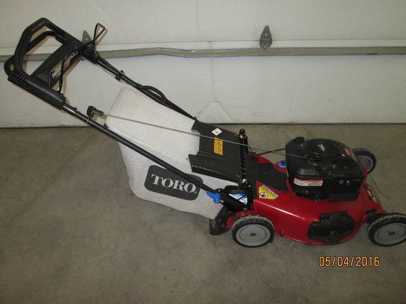 Toro 7HP Personal Pace 21 Self-Pro...
