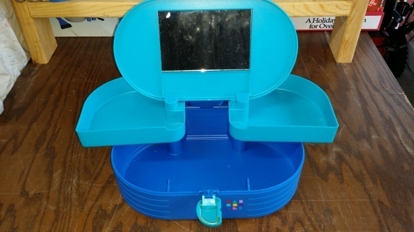 SnS Auctions # 210 Spring Cleaning