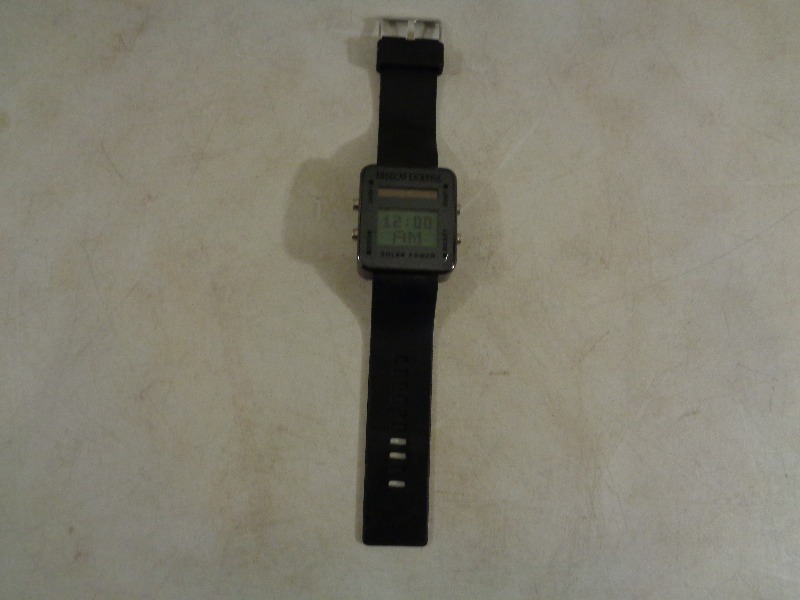 lot 10 image: Mens American Exchange Solar Watch