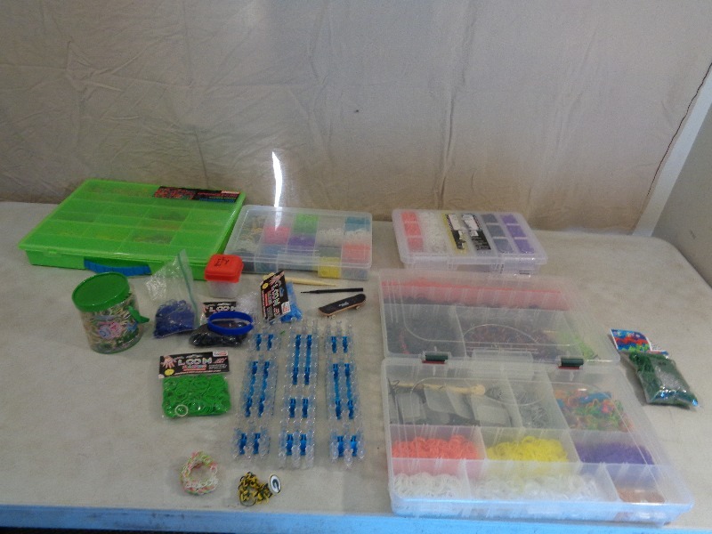 lot 72 image: Loom Bracelet Making Supplies