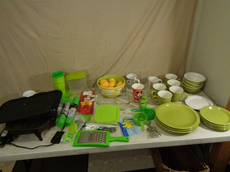 lot 142 image: Plates, Kitchen Items, and More