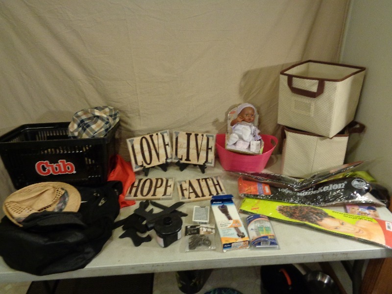 lot 163 image: Household Items