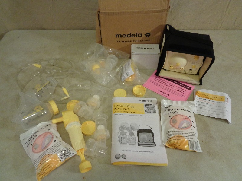 lot 165 image: Medela Pump in Style Advanced
