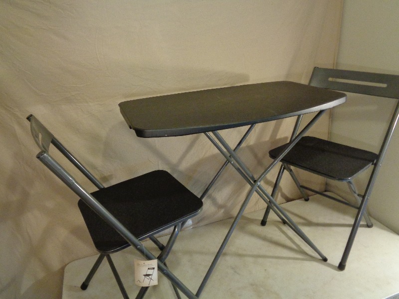 lot 177 image: Table and Chairs