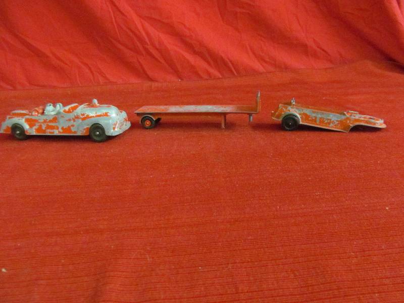 lot 6 image: Kiddie Hubble Fire Engine