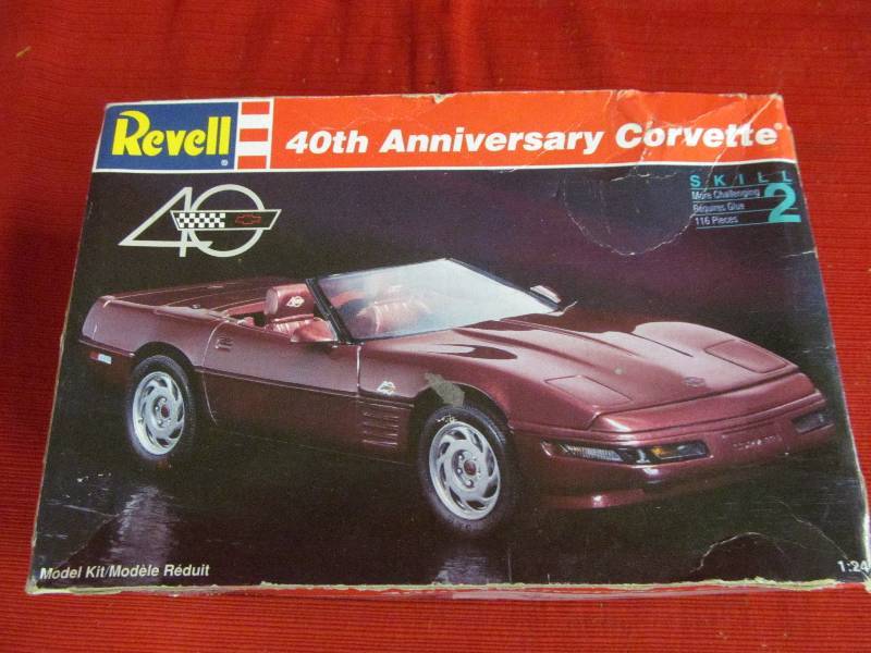 lot 45 image: Revell Model Corvette