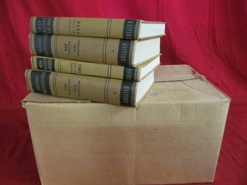 lot 63 image: Colleir Cyclopedia 1950