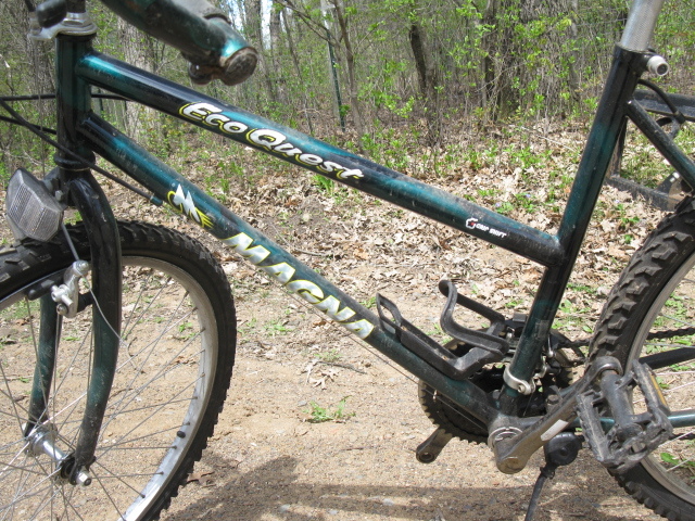 lot 34 image: Magma EcoQuest bike