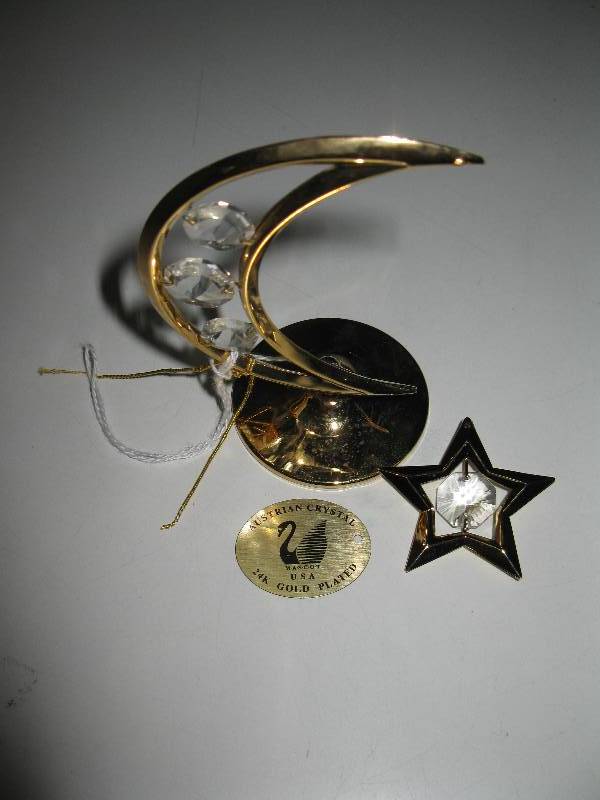 lot 223 image: Austrian Crystal gold plated moonstar figurine