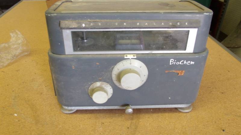 lot 530 image: Torsion Balance unit