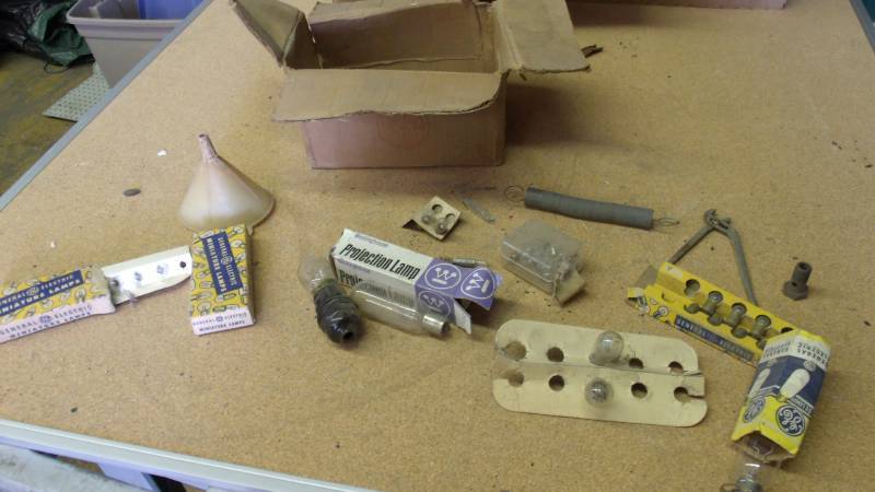 lot 539 image: Various Bulbs, unknown condition