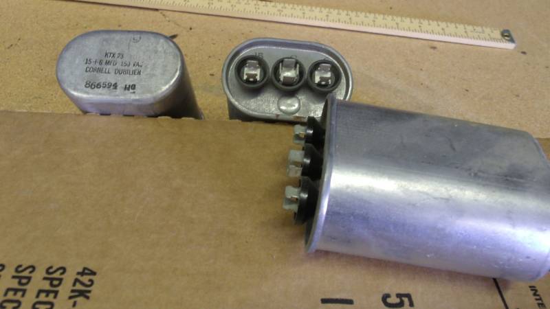 lot 548 image: Cornell Dubilier KTX 23, Capacitors 