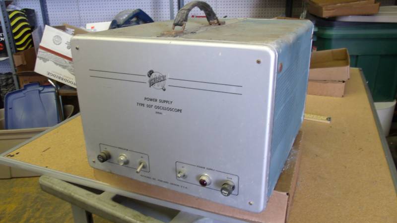 lot 549 image: Tektronix Power Supply Type 507 Oscilloscope