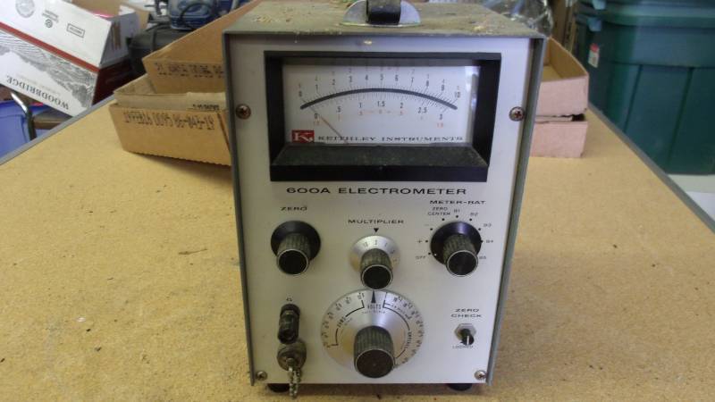 lot 551 image: Keithley Instruments Testing Meter, 600A Electometer