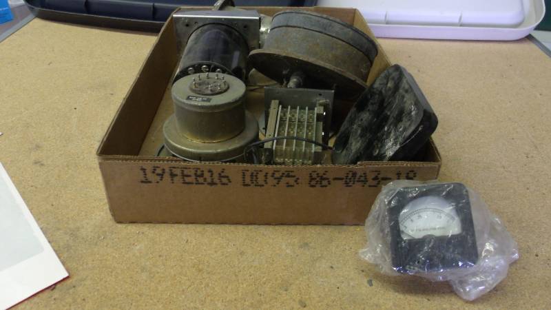 lot 565 image: Variety of Gauges