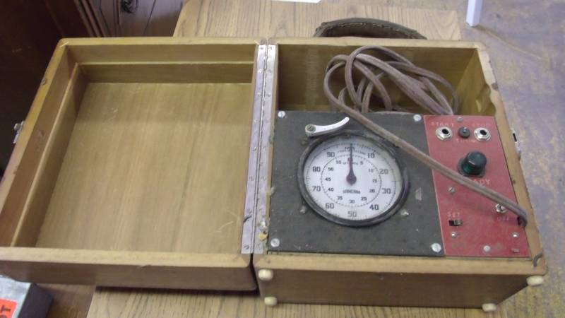 lot 428 image: Standard brand timer