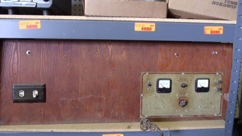 lot 431 image: Health Kit Battery Eliminator