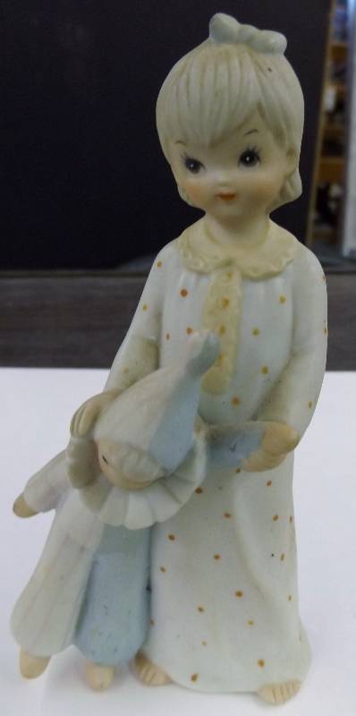 Lefton China Hand Painted Figurine, Little Girl with Doll
