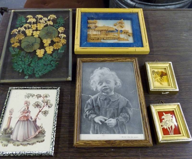 Pictures - Wood Carving under glass, Pressed leaves and flowers