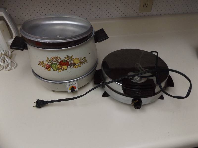 Waffle Iron and slow cooker