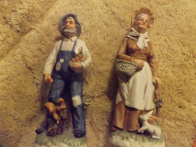 Figurines